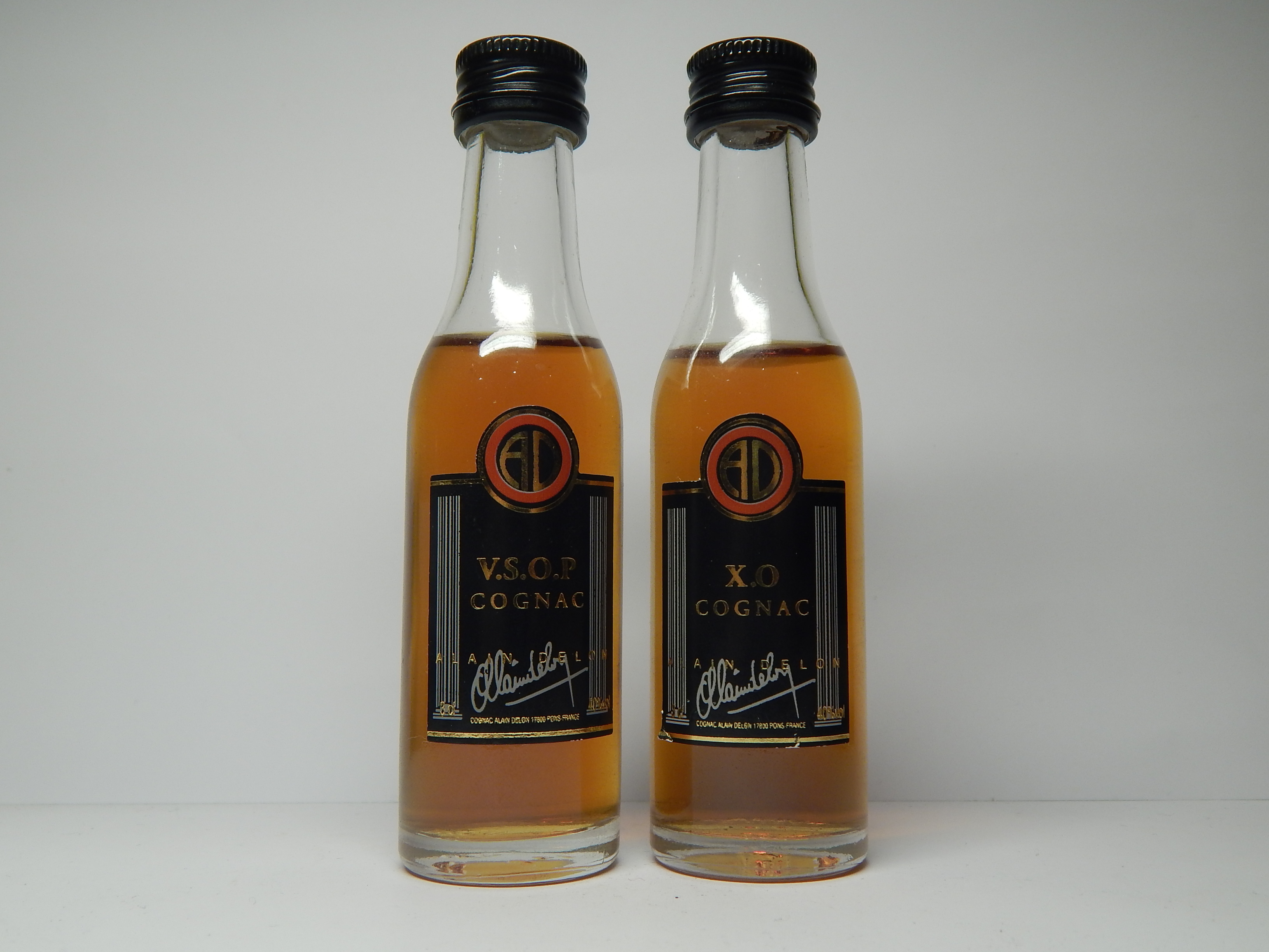 ALAIN DELON V.S.O.P. - XO Cognac
